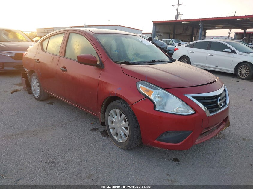 2017 Nissan Versa 1.6 S+