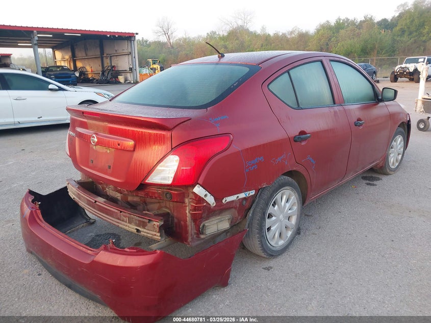 2017 Nissan Versa 1.6 S+