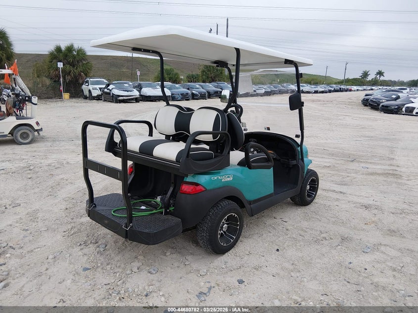 2018 CLUB CAR ELECTRIC auction photo 4