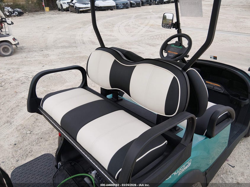 2018 CLUB CAR ELECTRIC auction photo 8