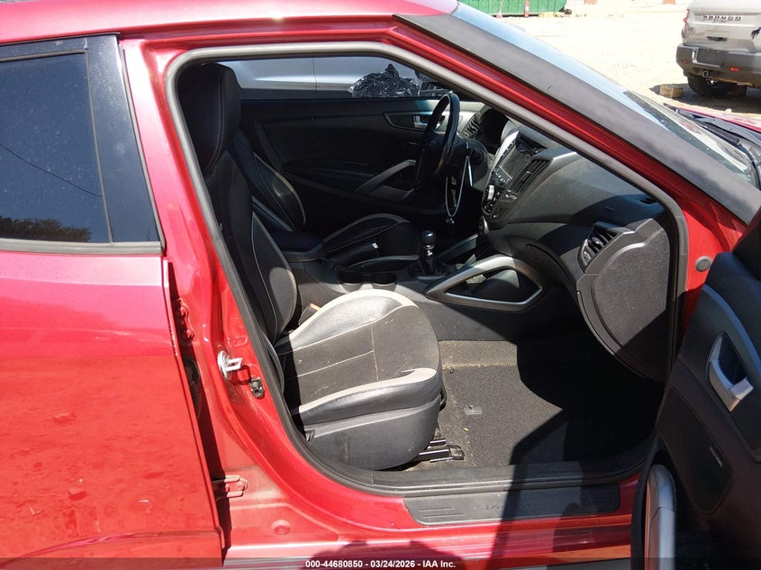 2014 Hyundai Veloster Turbo W/Black