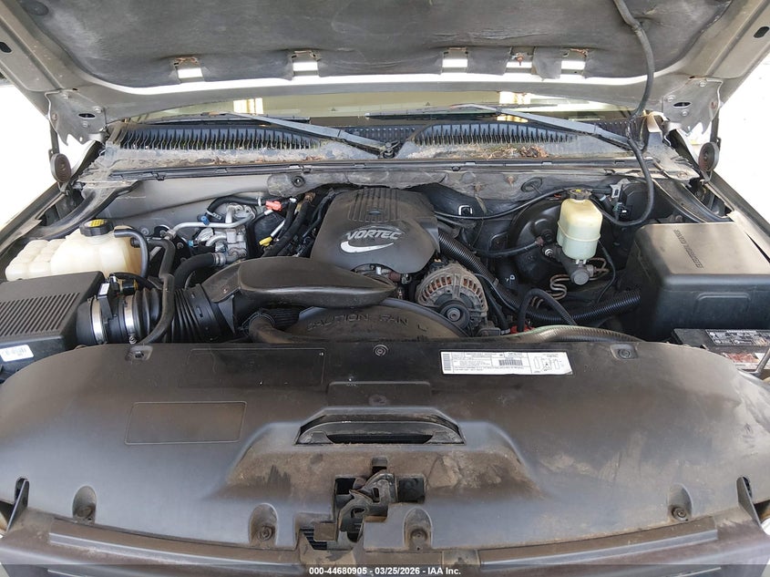 2001 Chevrolet Suburban 1500 Lt VIN: 3GNFK16T81G131886 Lot: 44680905