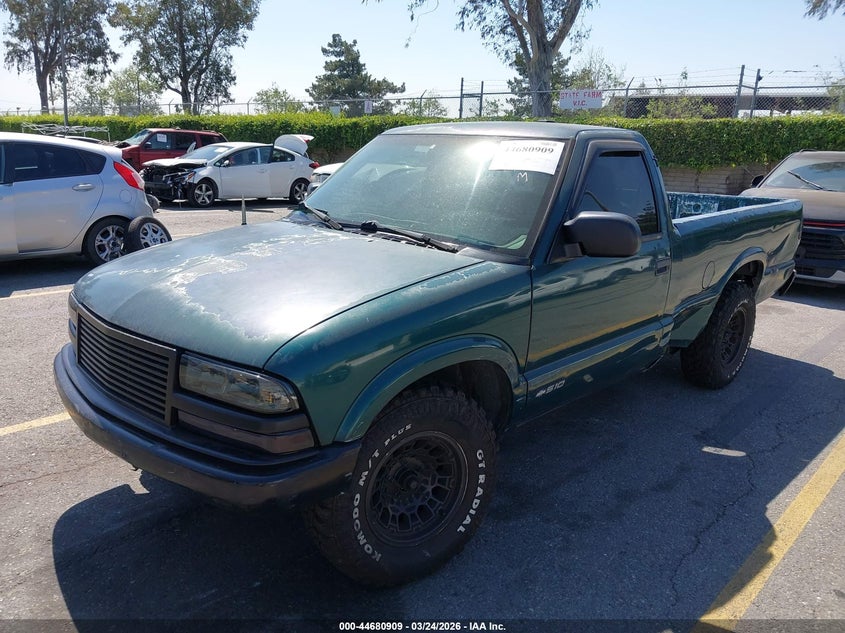 1998 Chevrolet S-10 Fleetside