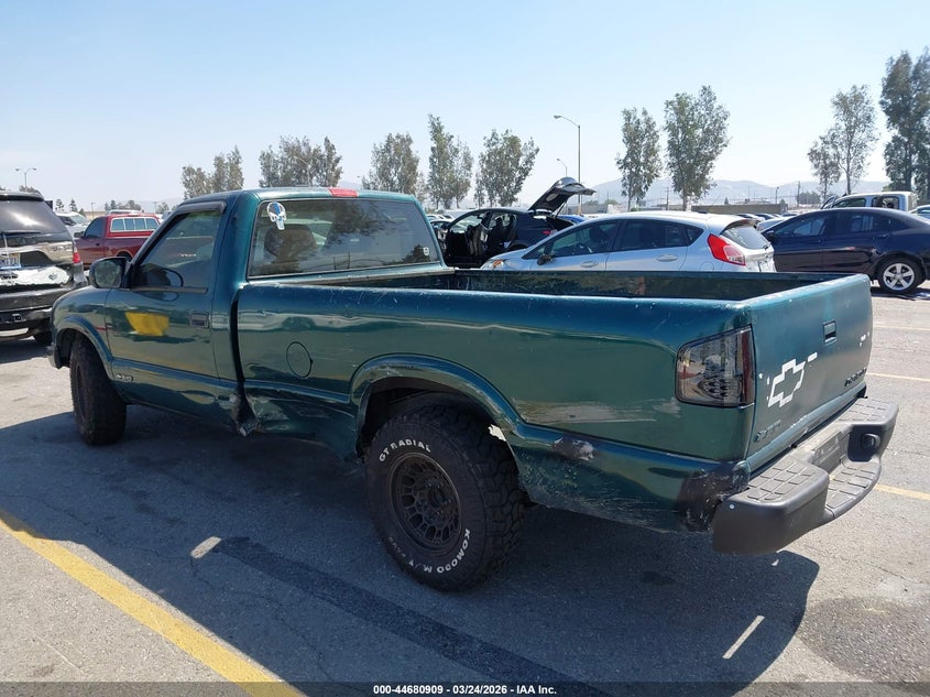 1998 Chevrolet S-10 Fleetside