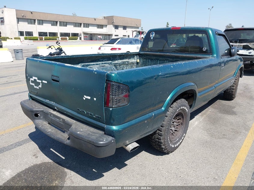 1998 Chevrolet S-10 Fleetside