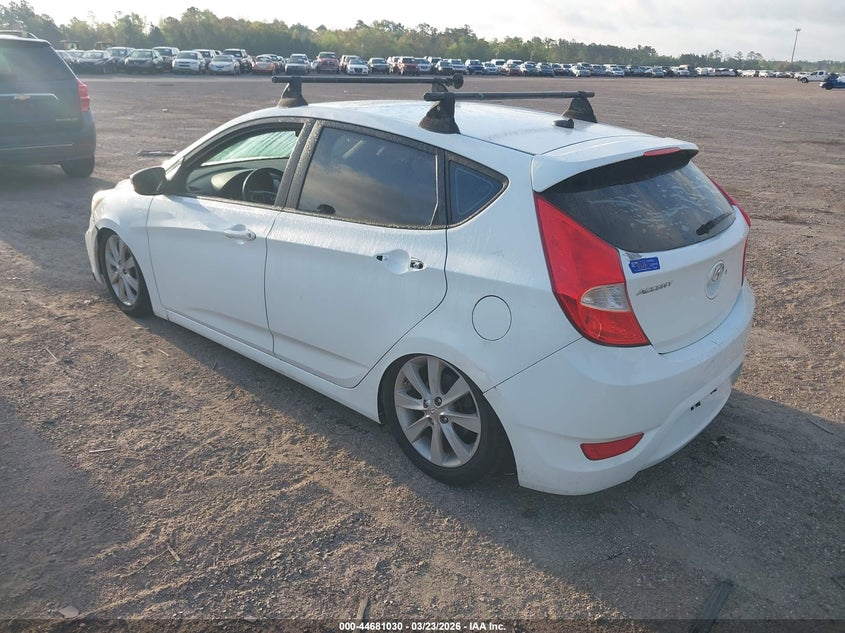 2013 Hyundai Accent Se