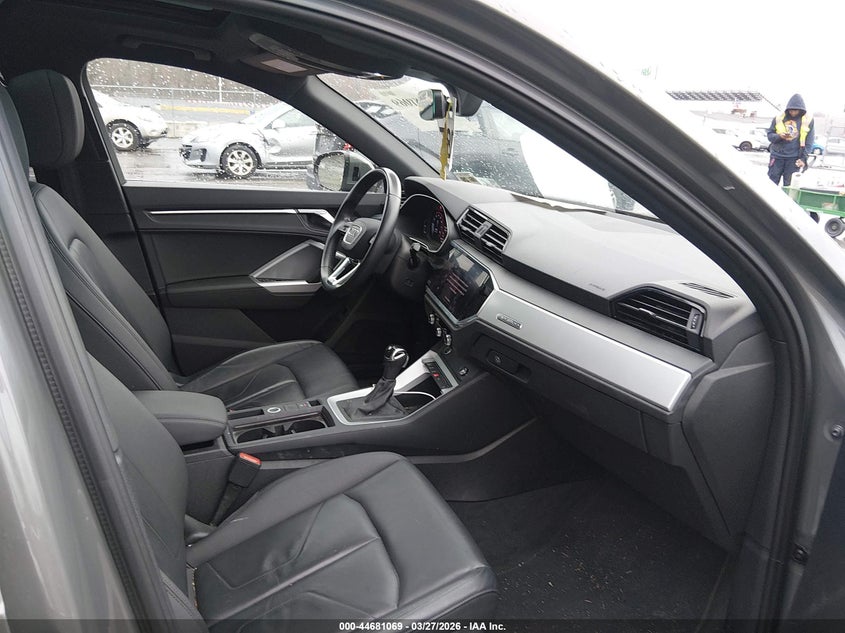 2021 Audi Q3 Premium 40 Tfsi Quattro Tiptronic