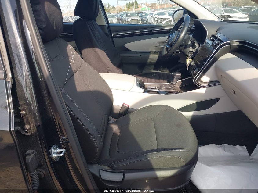 2022 Hyundai Tucson Se