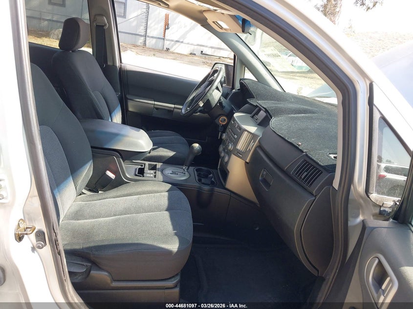 2004 Mitsubishi Endeavor Xls