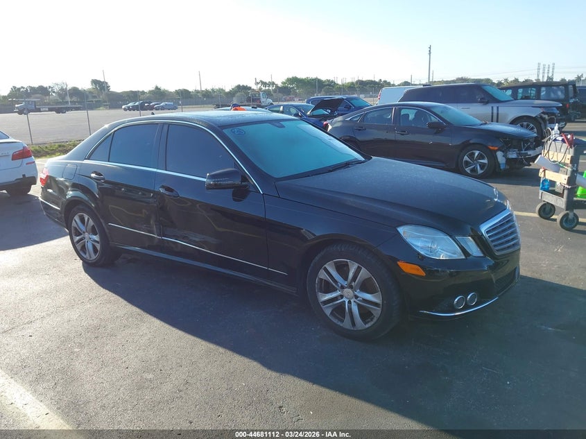 WDDHF8HB3BA501635 2011 Mercedes-Benz E 350 4Matic auction photo 1