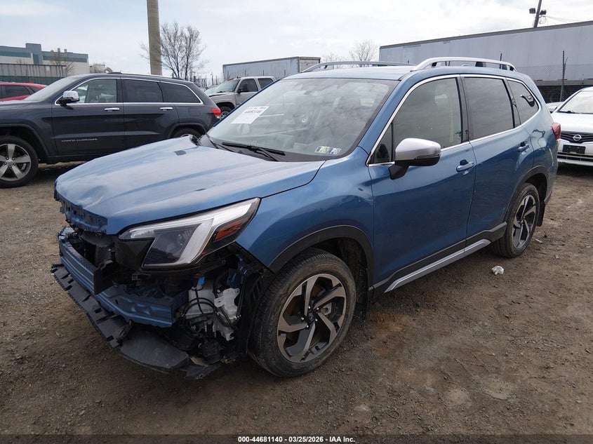 2023 Subaru Forester Touring