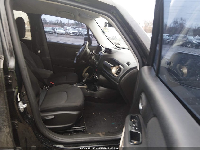 2017 Jeep Renegade Latitude 4X4