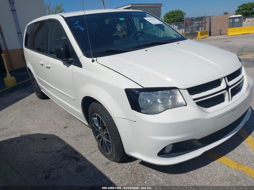 Vin: 2d4rn4dg4br706679, lot: 45178323, dodge grand caravan express 2011 img_1