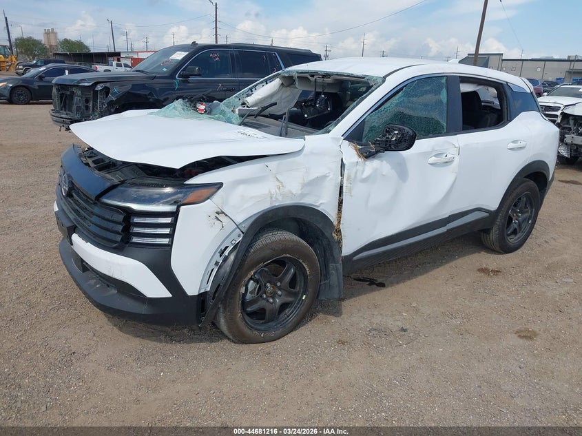 2025 Nissan Kicks Sv Fwd