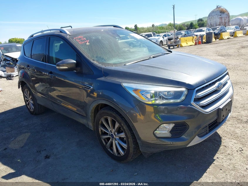 2017 FORD ESCAPE TITANIUM