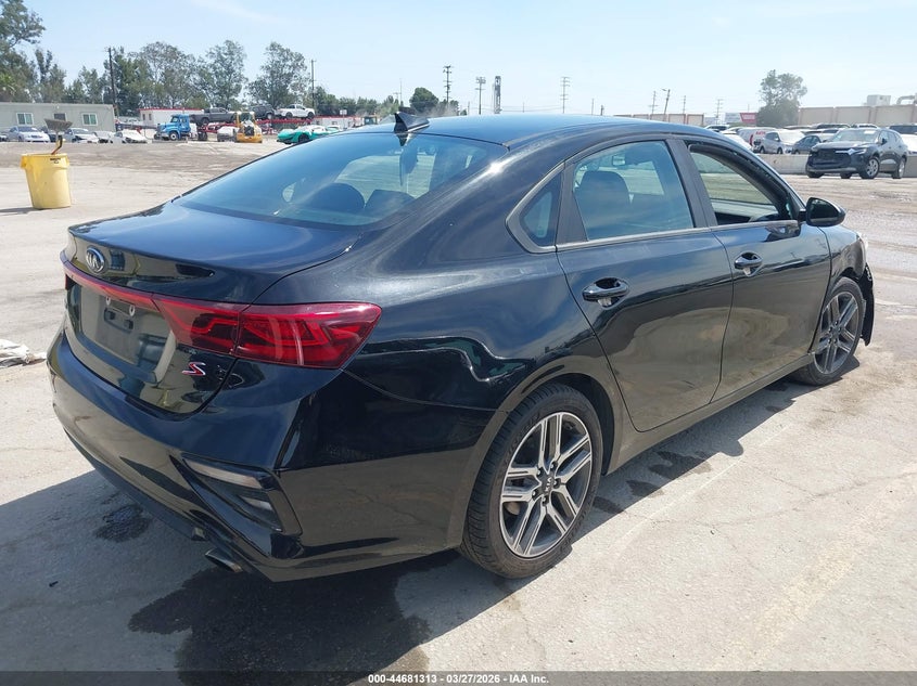 2019 KIA FORTE S — Photo 4