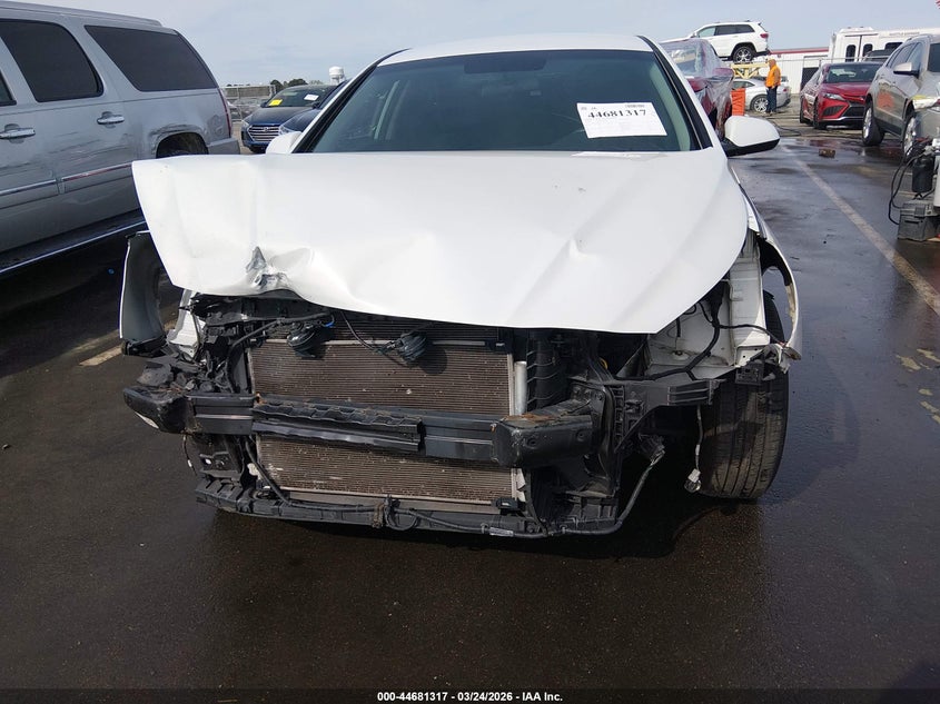 VIN 5NPE24AF8KH734370 2019 HYUNDAI SONATA SE