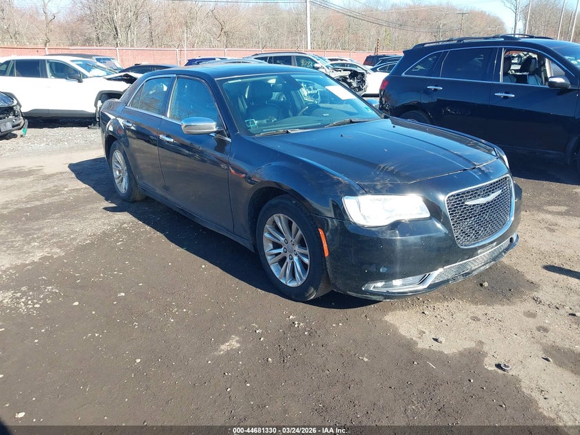 2016 Chrysler 300C