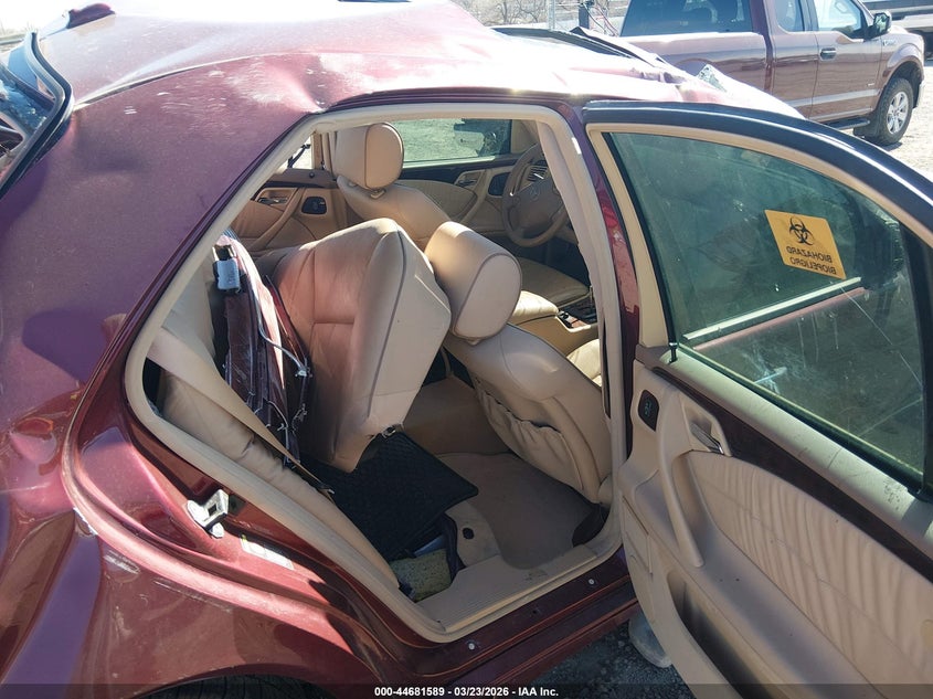 2000 Mercedes-Benz E 320 4M VIN: WDBJF82J1YX042198 Lot: 44681589