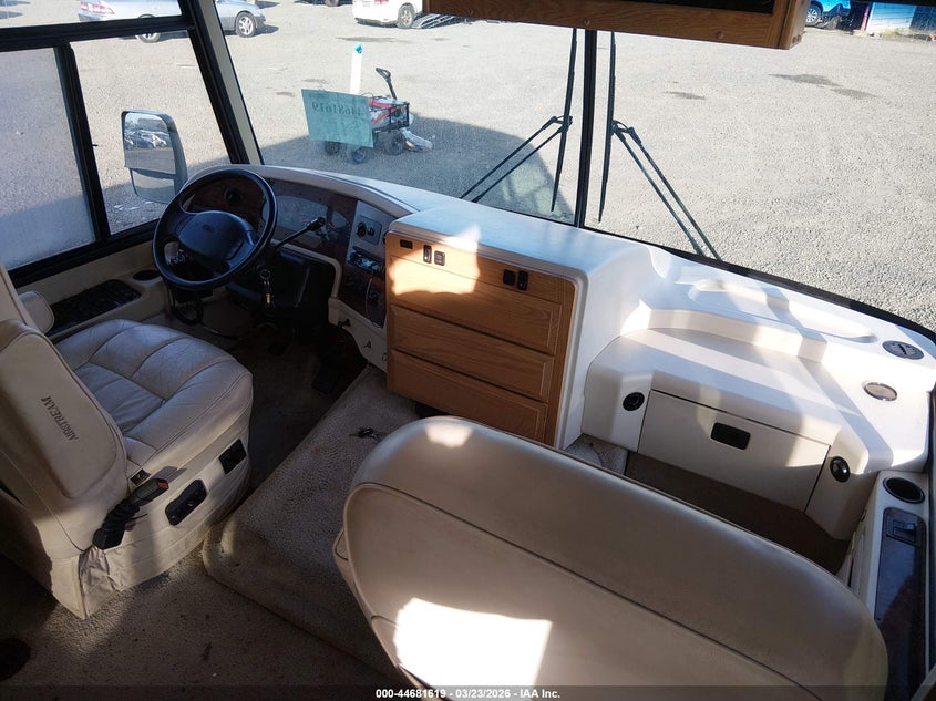 1999 Ford F550 Super Duty Stripped Chass