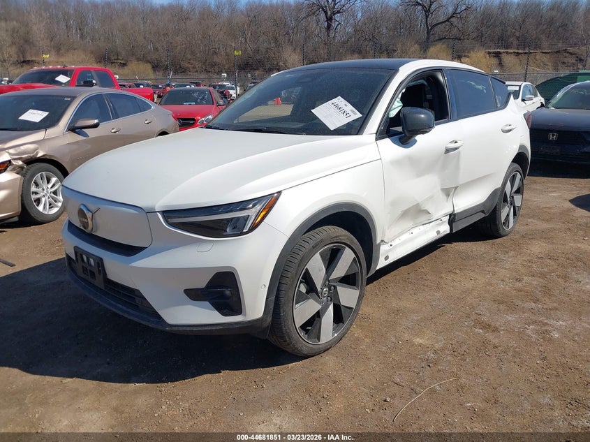 2023 Volvo C40 Recharge Pure Electric Twin Plus