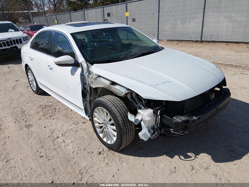 2016 Volkswagen Passat 1.8T Se