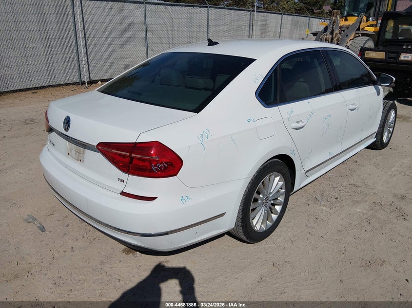 2016 Volkswagen Passat 1.8T Se