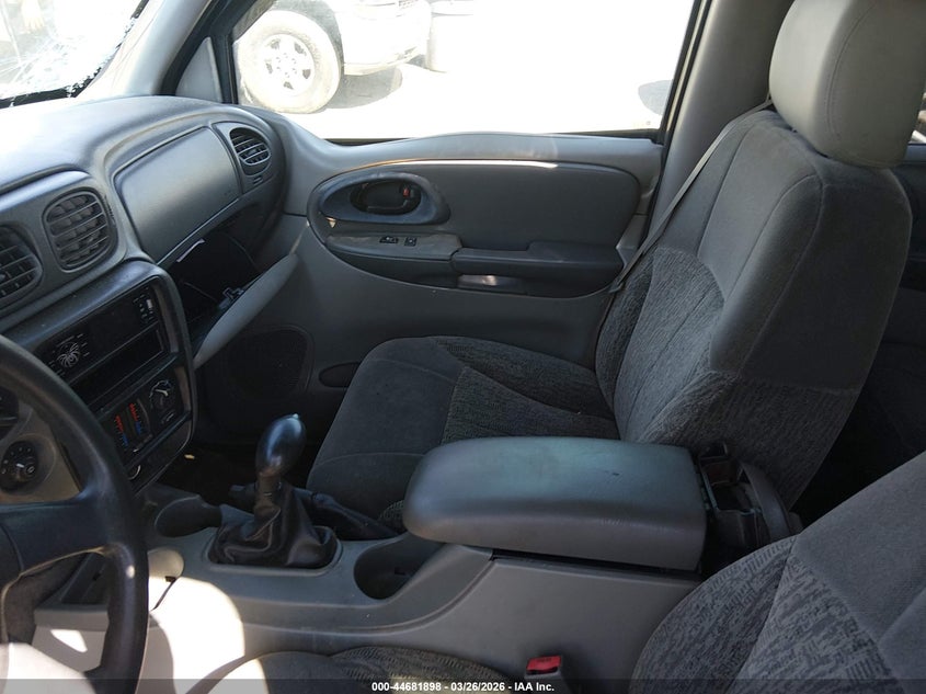 2003 Chevrolet Trailblazer Ls