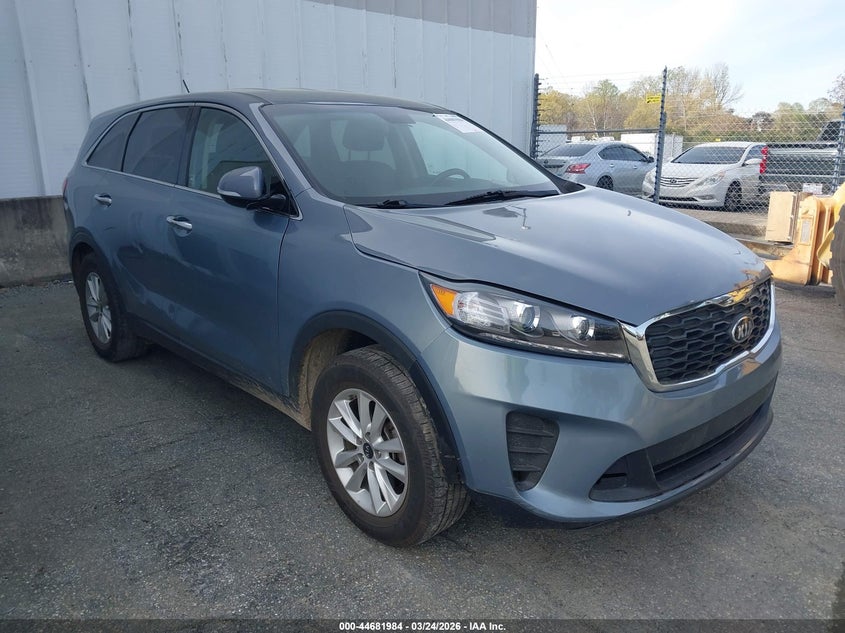 KIA SORENTO 2.4L LX 2020