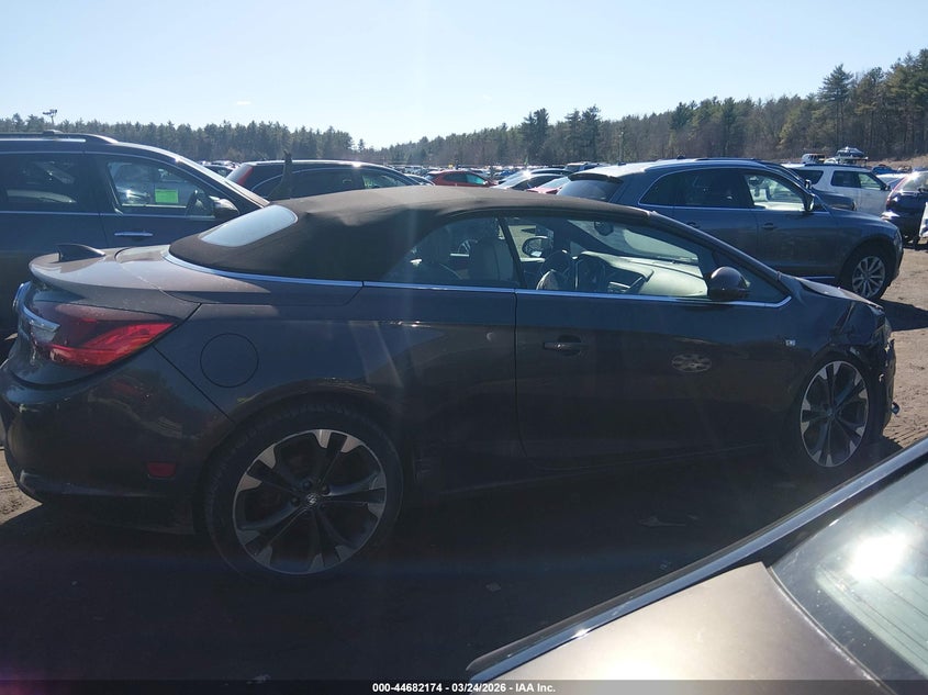 2017 Buick Cascada Premium VIN: W04WH3N55HG003658 Lot: 44682174