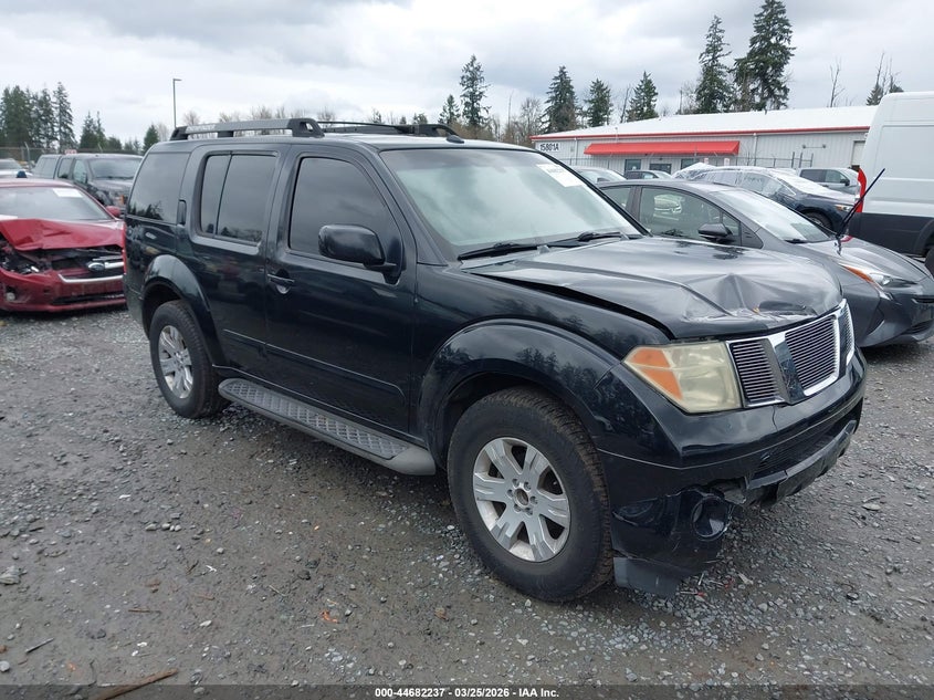 2006 Nissan Pathfinder Le