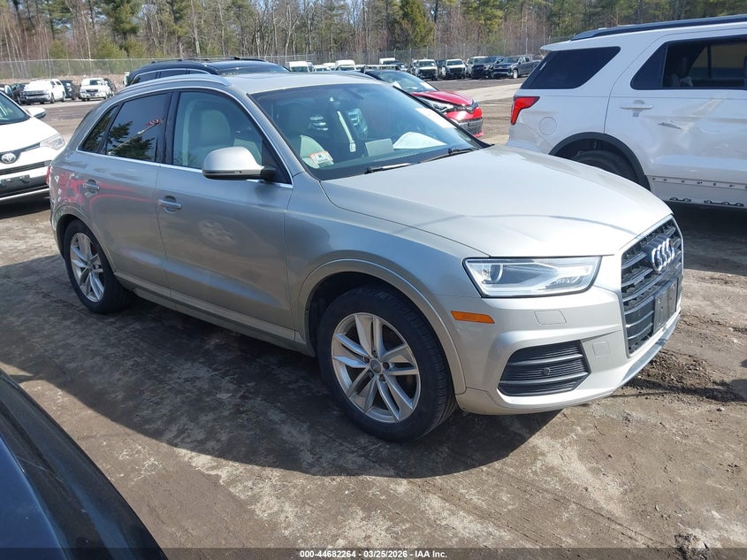 2017 Audi Q3 2.0T Premium