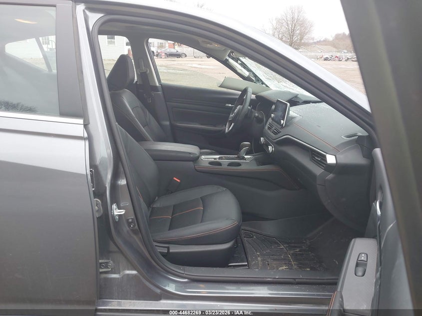 2022 Nissan Altima Sr Intelligent Awd