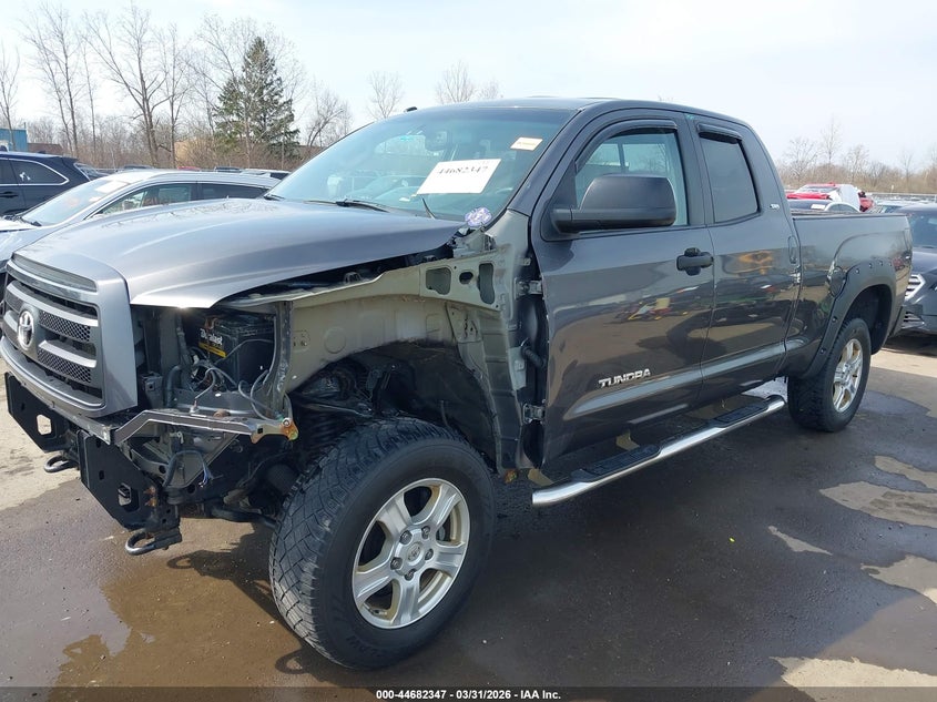 2012 Toyota Tundra Grade 5.7L V8