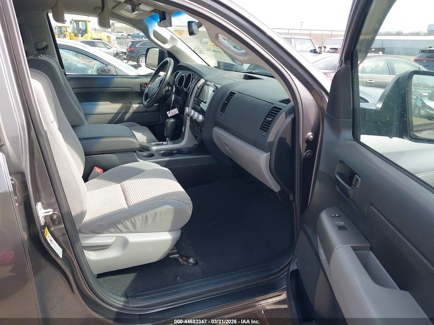 2012 Toyota Tundra Grade 5.7L V8