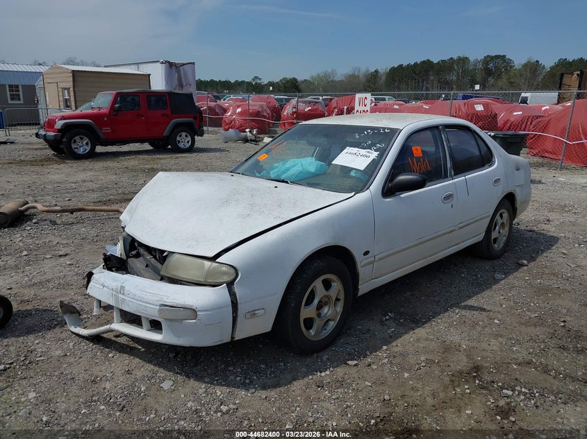 1997 Nissan Altima Gle/Gxe/Se/Xe