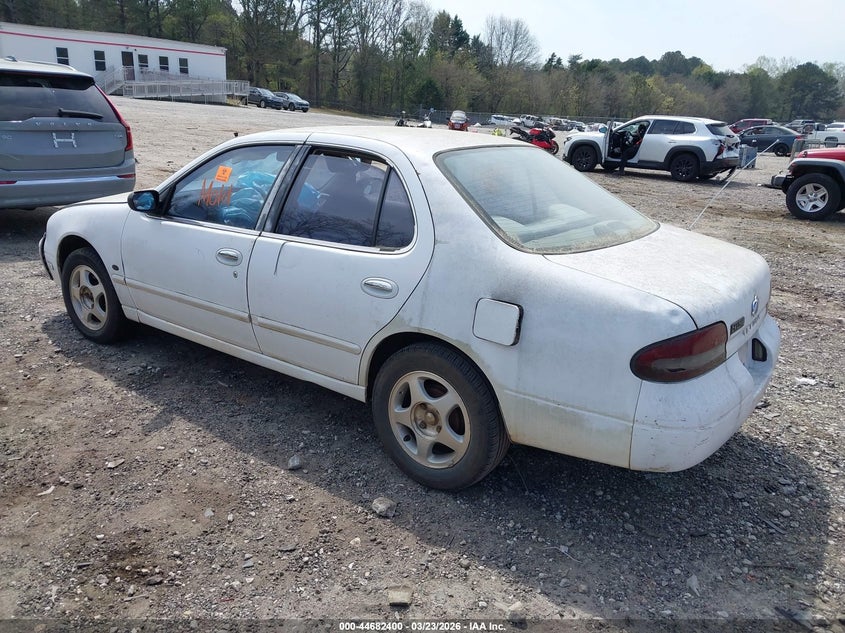 1997 Nissan Altima Gle/Gxe/Se/Xe