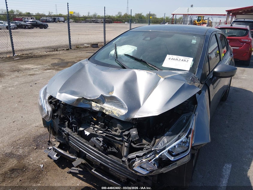 2021 Nissan Versa Sv Xtronic Cvt
