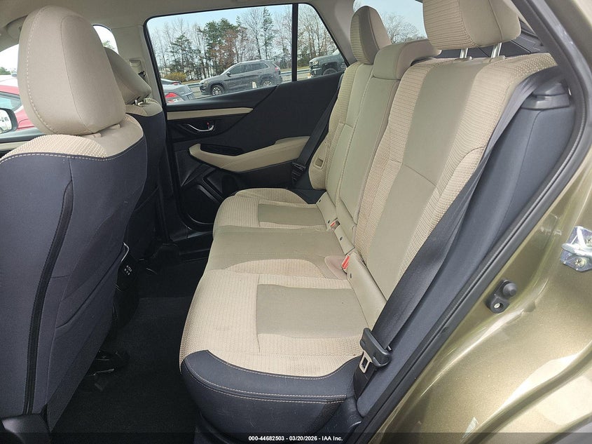 2025 Subaru Outback Premium