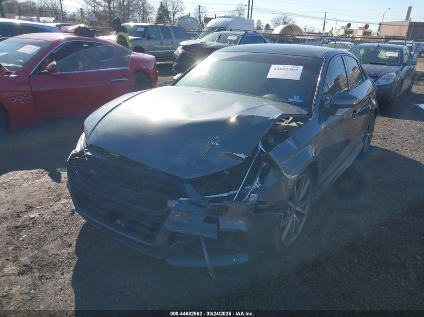 2018 Audi S3 2.0T Premium Plus/2.0T Tech Premium Plus VIN: WAUB1GFFXJ1010814 Lot: 44682562