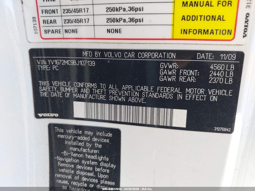 2011 Volvo C70 T5 VIN: YV1672MC9BJ107139 Lot: 44682604