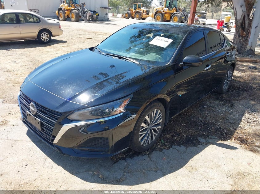 2024 Nissan Altima Sv Fwd