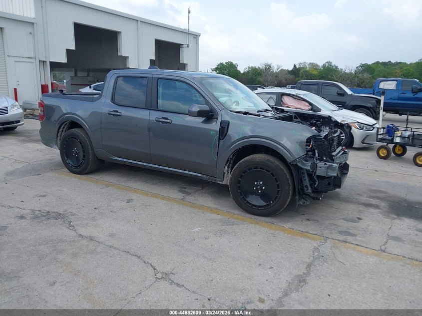 2025 Ford Maverick Lobo Standard