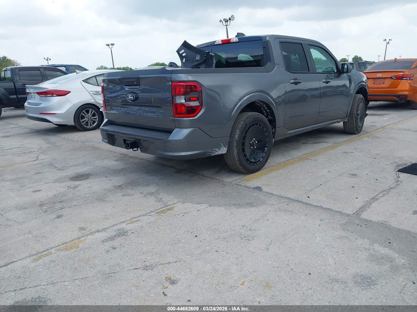 2025 Ford Maverick Lobo Standard