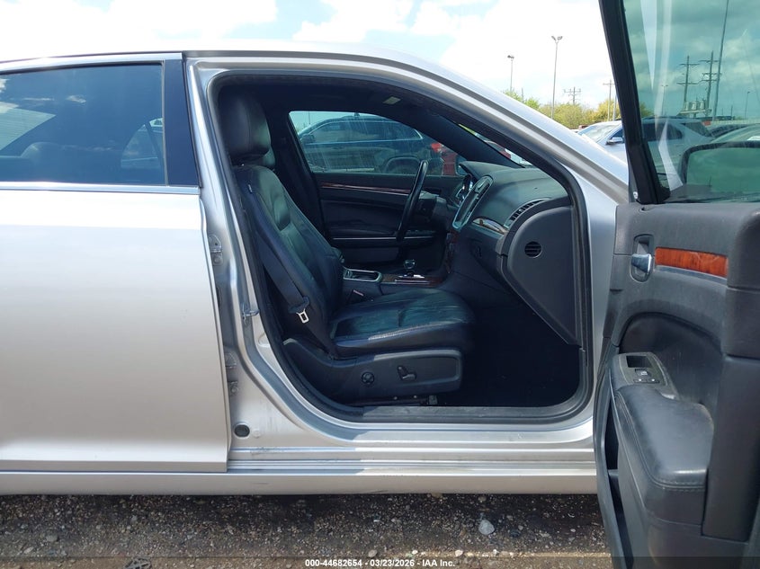 2012 Chrysler 300 Limited