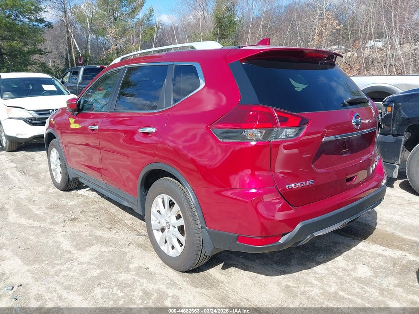2018 Nissan Rogue Sv