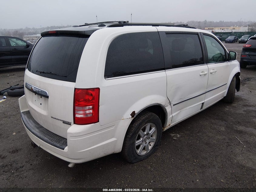 2010 Chrysler Town & Country Touring Plus