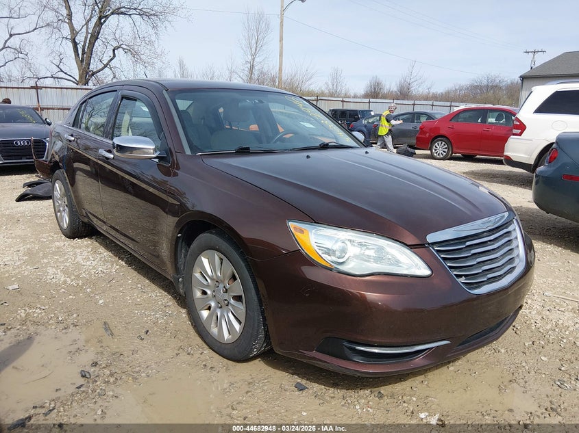 2013 Chrysler 200 Lx