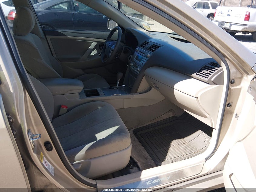 2009 Toyota Camry Hybrid