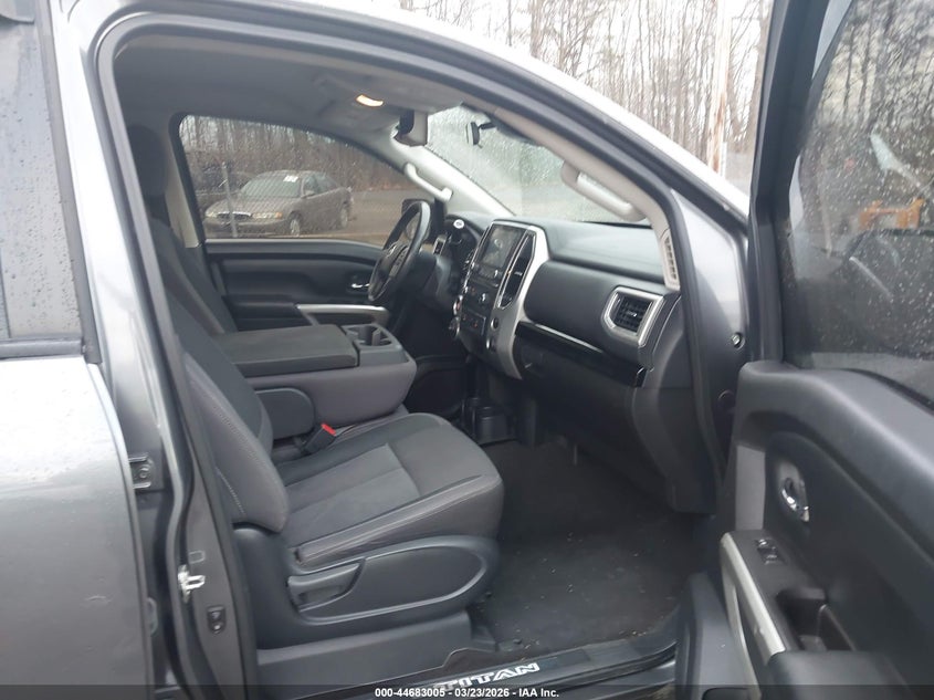 2020 Nissan Titan Sv 4X4